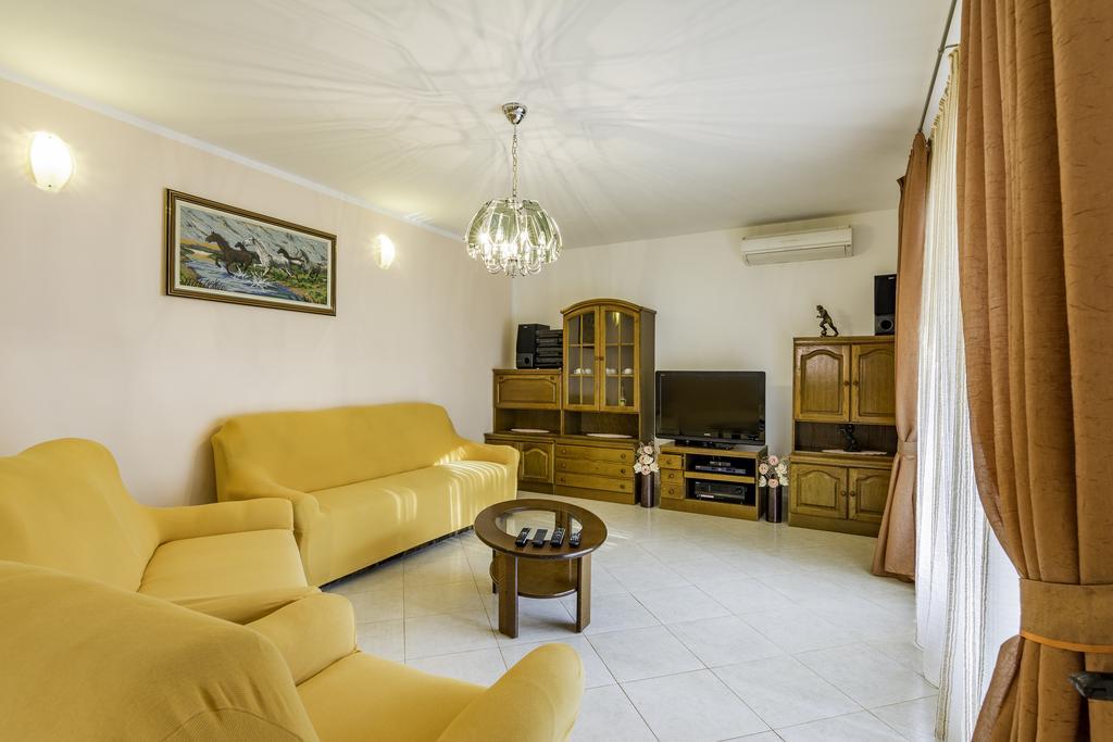 Apartmani Radmila Nova Vas  외부 사진